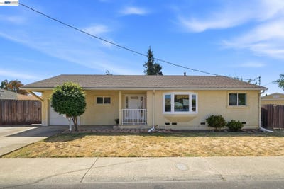 /international/us/32235-pulaski-dr-hayward-ca-110119688309/