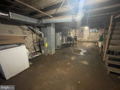 /international/us/1124-thomas-street-chester-pa-110100581851/?lang=id