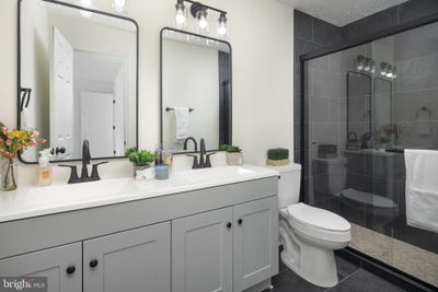 /international/us/21009-timber-ridge-terrace-ashburn-va-110108122754/