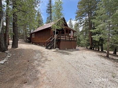/international/us/2930-e-comanche-dr-duck-creek-village-ut-110108417819/