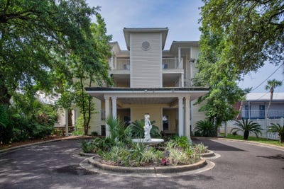 /international/us/105-se-brooks-street-fort-walton-beach-fl-110109165917/