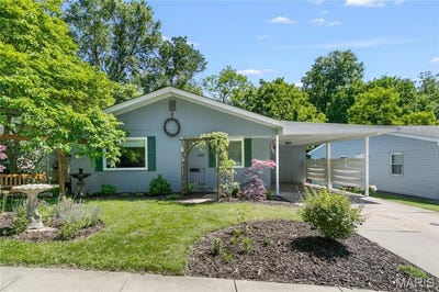 /international/us/1028-grand-avenue-edwardsville-il-110108068084/
