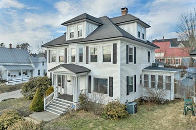 /international/us/632-central-street-franklin-nh-110106314389/