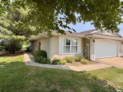 /international/us/1041-hawthorn-ridge-macomb-il-110099857658/