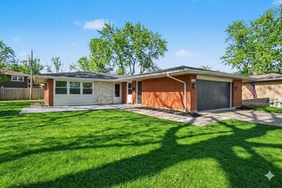 /international/us/5535-adeline-place-oak-forest-il-110106813924/