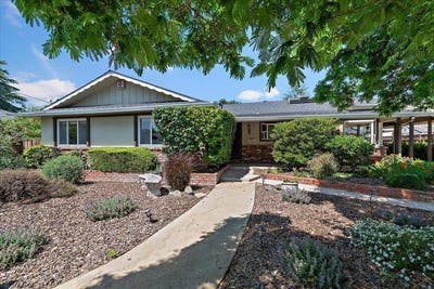 /international/us/925-s-baywood-ave-san-jose-ca-110108360795/