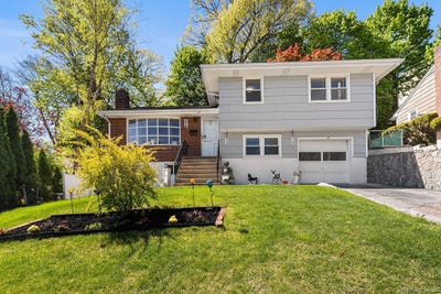 /international/us/57-homecrest-oval-yonkers-ny-110107690053/