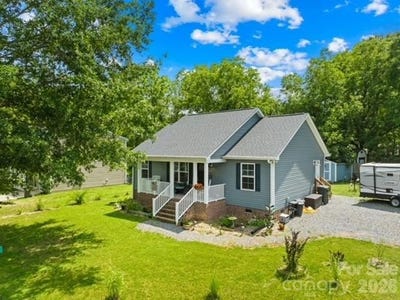 /international/us/210-e-6th-street-cherryville-nc-110109050463/