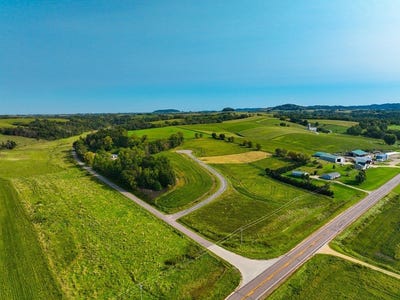 /international/us/bigelow-lane-lot-3-arcadia-wi-110104781958/