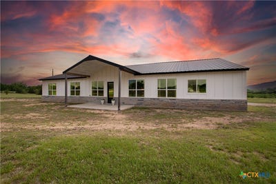 /international/us/720-county-road-2337-lampasas-tx-110108170837/