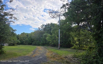 /international/us/1927-route-67-leeds-ny-110102574885/