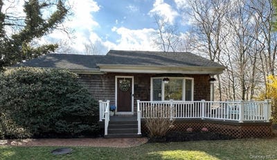 /international/us/40-clubhouse-drive-rocky-point-ny-110107054020/