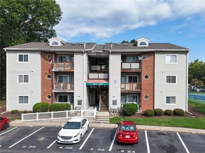 /international/us/12632-daybreak-circle-newport-news-va-110110234506/