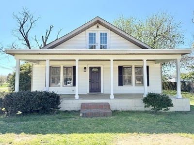 /international/us/939-hinton-waters-ave-midland-city-al-110107391165/