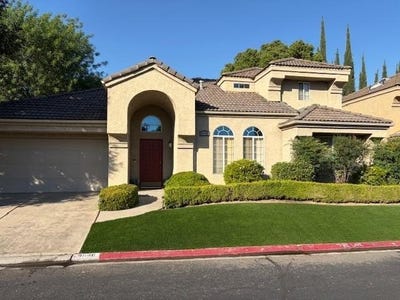 /international/us/9546-n-senator-drive-fresno-ca-110110341892/