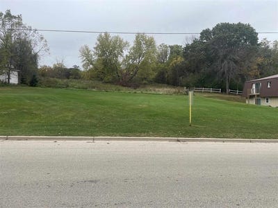 /international/us/lot-8-moorland-heights-markesan-wi-110107637003/