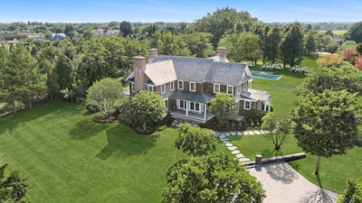 /international/us/53-matthews-lane-bridgehampton-ny-110108382206/