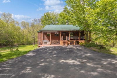 /international/us/763-county-route-43-fort-edward-ny-110107989882/
