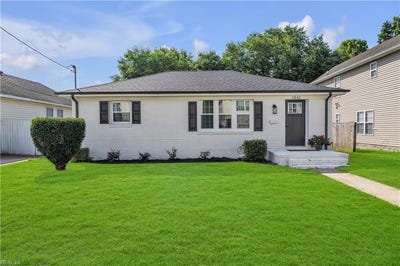 /international/us/2042-stonehurst-street-chesapeake-va-110101192635/