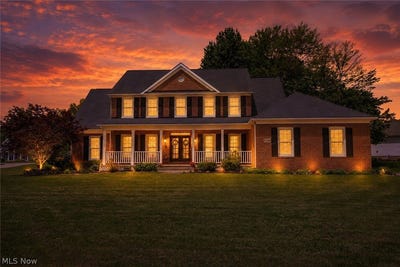 /international/us/3228-deborah-court-uniontown-oh-110108393678/
