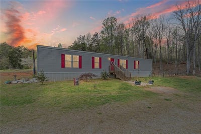 /international/us/4724-dacusville-highway-marietta-sc-110107001525/