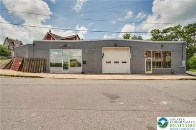 /international/us/600-n-hoffert-street-fountain-hill-boro-pa-110108882693/