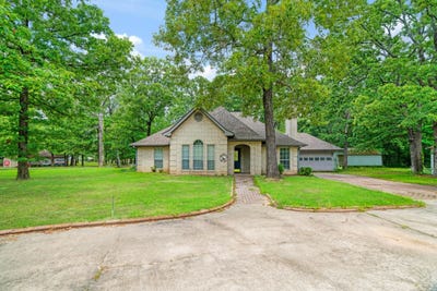/international/us/455-timber-lakes-dr-powderly-tx-110108588464/