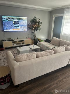 /international/us/276-prospect-street-east-orange-nj-110106212582/