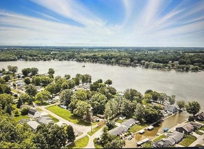 /international/us/7150-s-165-e-wolcottville-in-110110192240/
