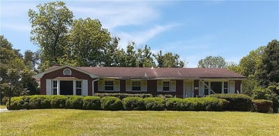 /international/us/1546-harvest-drive-winston-salem-nc-110108031598/