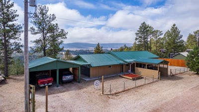 /international/us/27339-darlene-court-hot-springs-sd-110108773605/