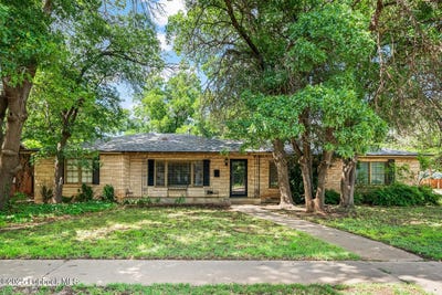 /international/us/3702-27th-street-lubbock-tx-110100150791/