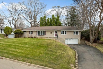 /international/us/8837-abbott-avenue-s-bloomington-mn-110107695226/