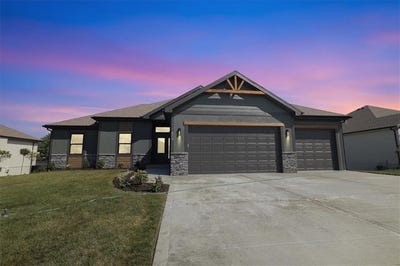 /international/us/604-blackhawke-drive-smithville-mo-110099033363/