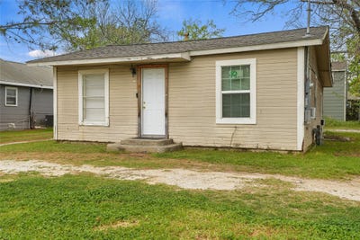 /international/us/315-ritchey-street-gainesville-tx-110106933825/