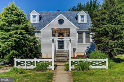 /international/us/230-n-marlyn-ave-essex-md-110119641548/