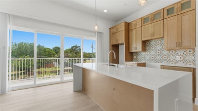 /international/us/2925-spruce-valley-lane-dallas-tx-110108799510/