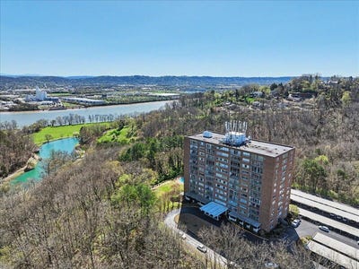 /international/us/1414-continental-drive-chattanooga-tn-110106479158/