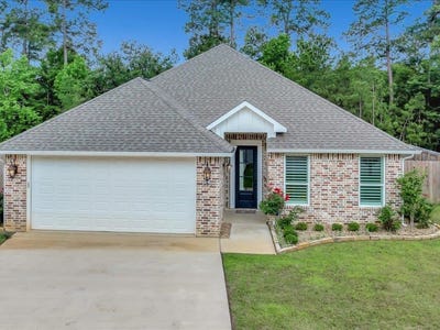 /international/us/829-village-gate-circle-nacogdoches-tx-110108874216/