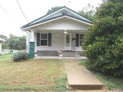 /international/us/522-e-main-street-sparta-il-110119994692/
