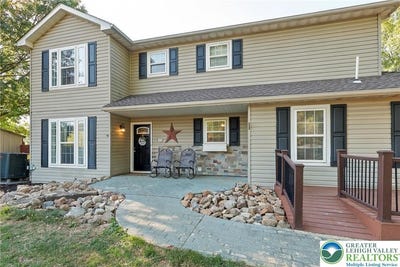 /international/us/7406-falcon-street-lynn-twp-pa-110120553722/