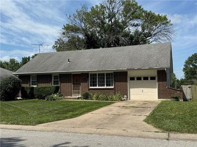 /international/us/900-n-king-avenue-harrisonville-mo-110100840948/