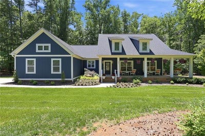 /international/us/203-spinnaker-court-lexington-nc-110108209198/