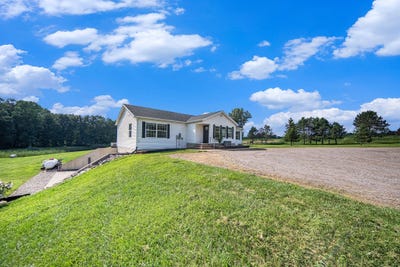 /international/us/4769-norvell-road-grass-lake-mi-110101473306/