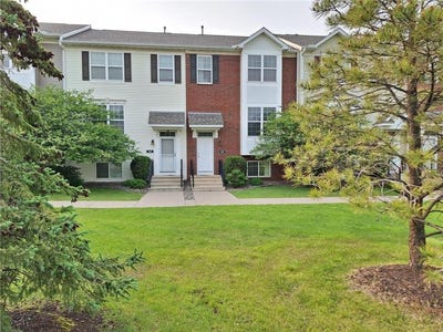 /international/us/547-lomianki-lane-ne-columbia-heights-mn-110100222674/