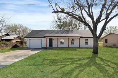 /international/us/311-church-street-collinsville-tx-110098261043/
