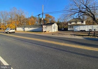 /international/us/154-cross-keys-road-berlin-nj-110099102872/