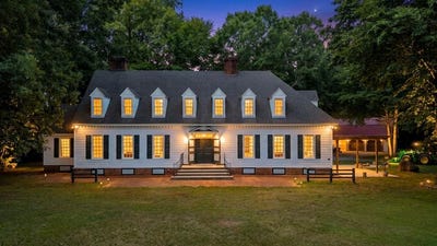 /international/us/336-hunt-country-farms-rd-martinsville-va-110109209287/
