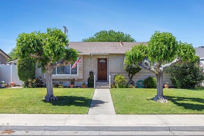 /international/us/212-cindy-lane-coalinga-ca-110107954350/