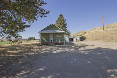 /international/us/1657-weiser-river-road-weiser-id-110110375255/